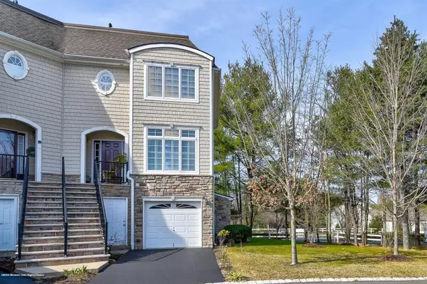 2 Jensen Court, Old Bridge, NJ 08857