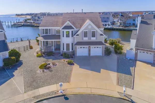 26 Jibsail Drive, Bayville, NJ 08721