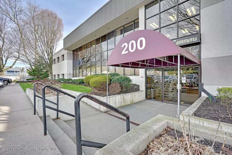 200 White Road #111, Little Silver, NJ 07739