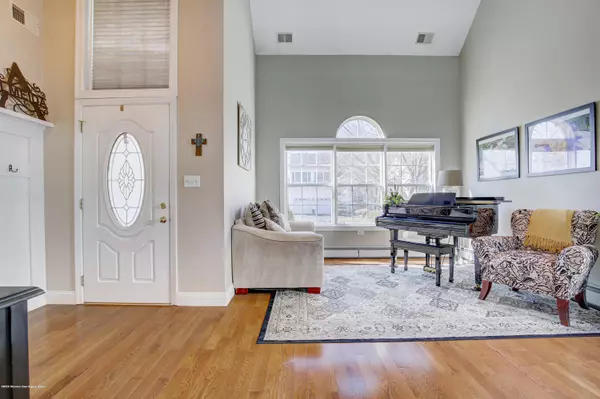 Old Bridge, NJ 08857,105 Rutledge Court
