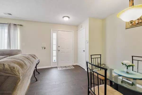 Howell, NJ 07731,86 Watson Court #1000