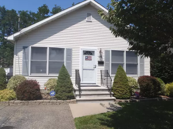 Wall, NJ 07719,1116 Curtis Avenue