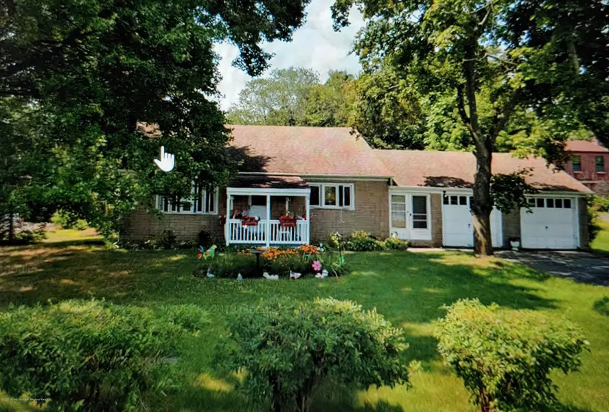 28 Cottrell Road, Matawan, NJ 07747