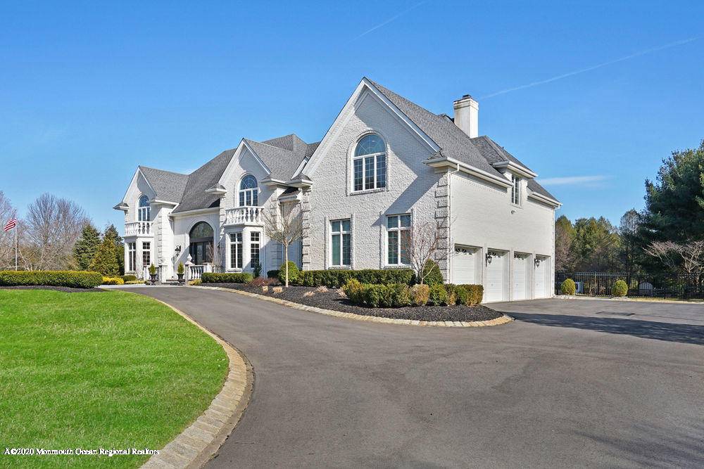 Colts Neck, NJ 07722,5 Country Meadow Drive