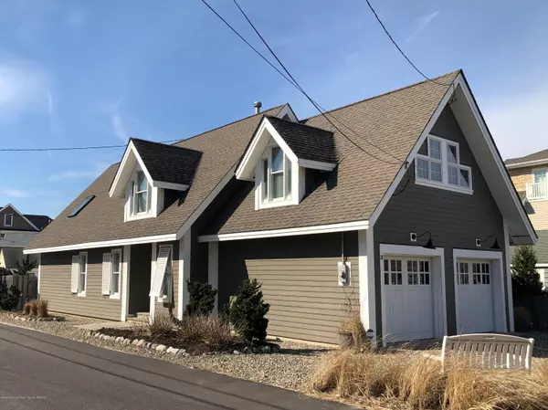 21 Sand Dune Lane, Normandy Beach, NJ 08739