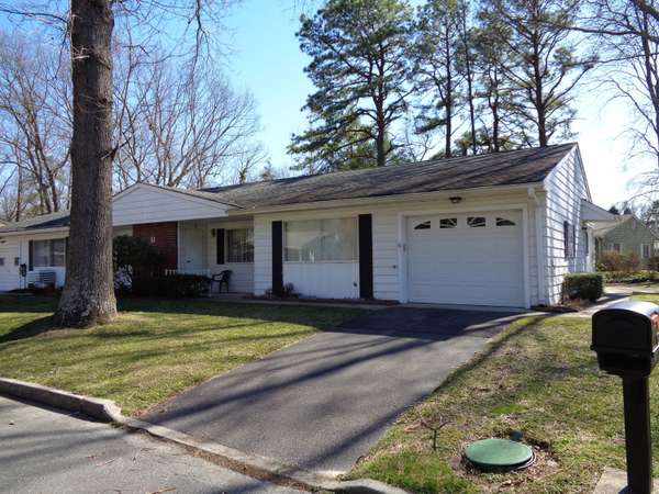 11 Rhode Island Drive #A, Whiting, NJ 08759