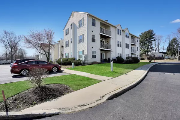 231 Atlantic Street #17, Keyport, NJ 07735