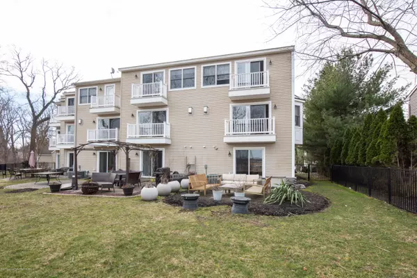 Red Bank, NJ 07701,11 Chapin Avenue