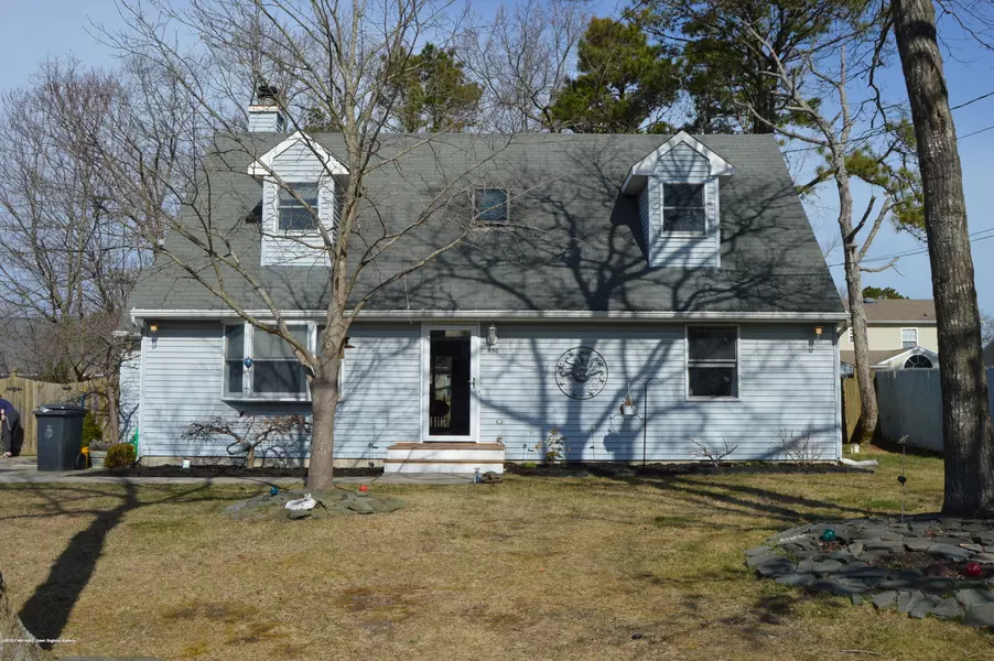 1150 Treasure Avenue, Manahawkin, NJ 08050