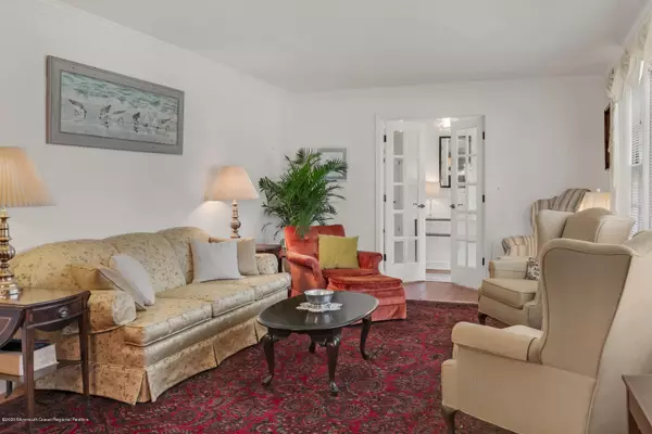 Little Silver, NJ 07739,296 Branch Avenue