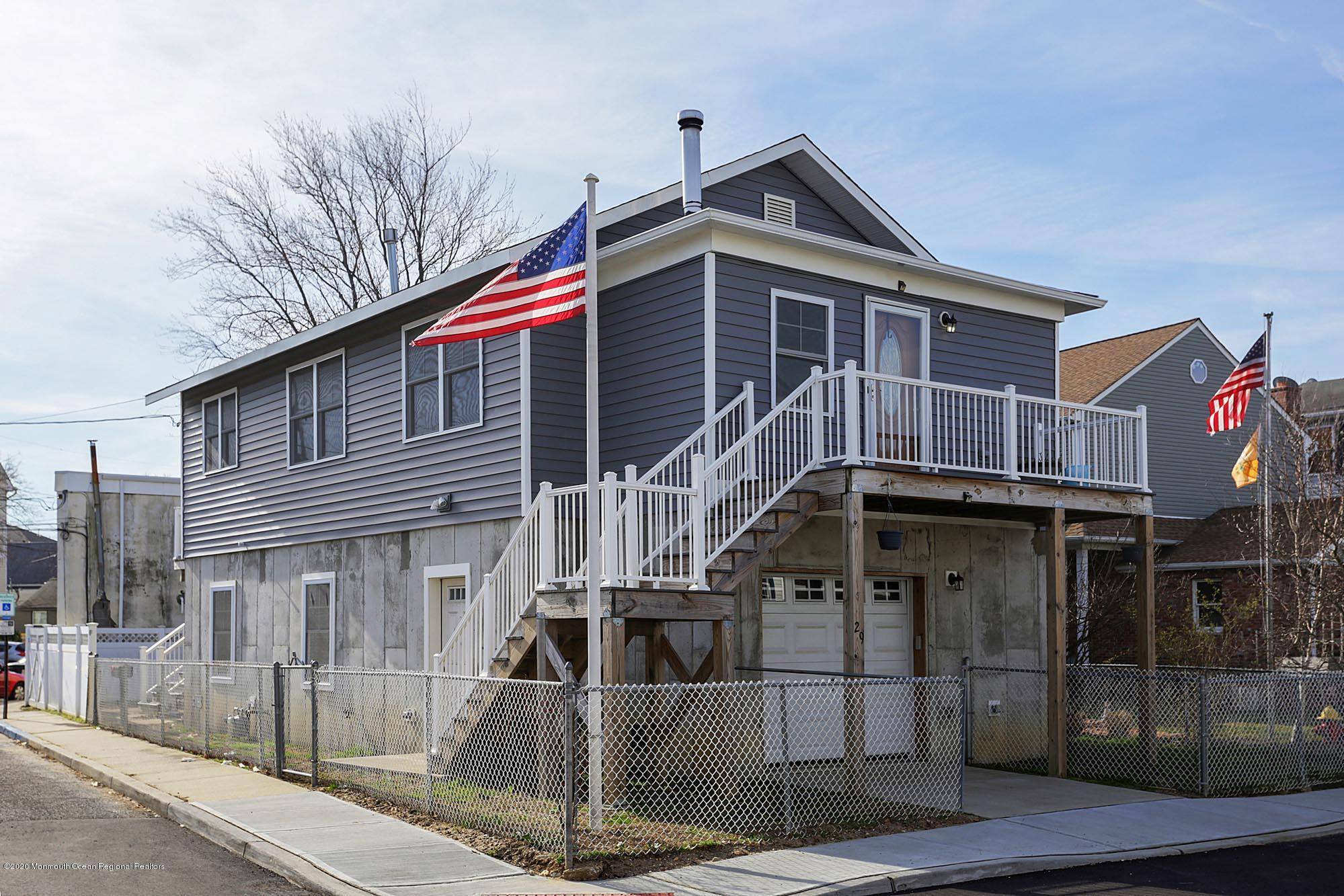 Highlands, NJ 07732,29 Cornwall Street