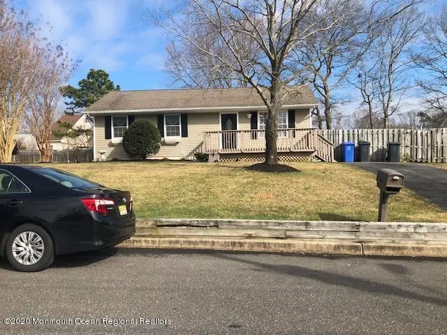 1038 Midship Avenue, Manahawkin, NJ 08050