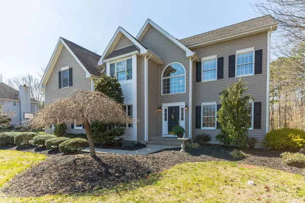 15 Oak Leaf Drive, New Egypt, NJ 08533