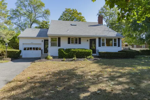 Atlantic Highlands, NJ 07716,13 Sears Avenue