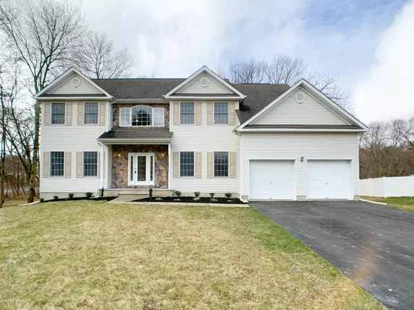 562 Aldrich Road, Howell, NJ 07731