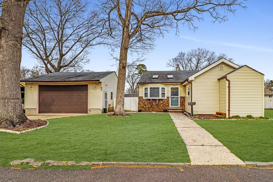 73 Elm Street, Spotswood, NJ 08884