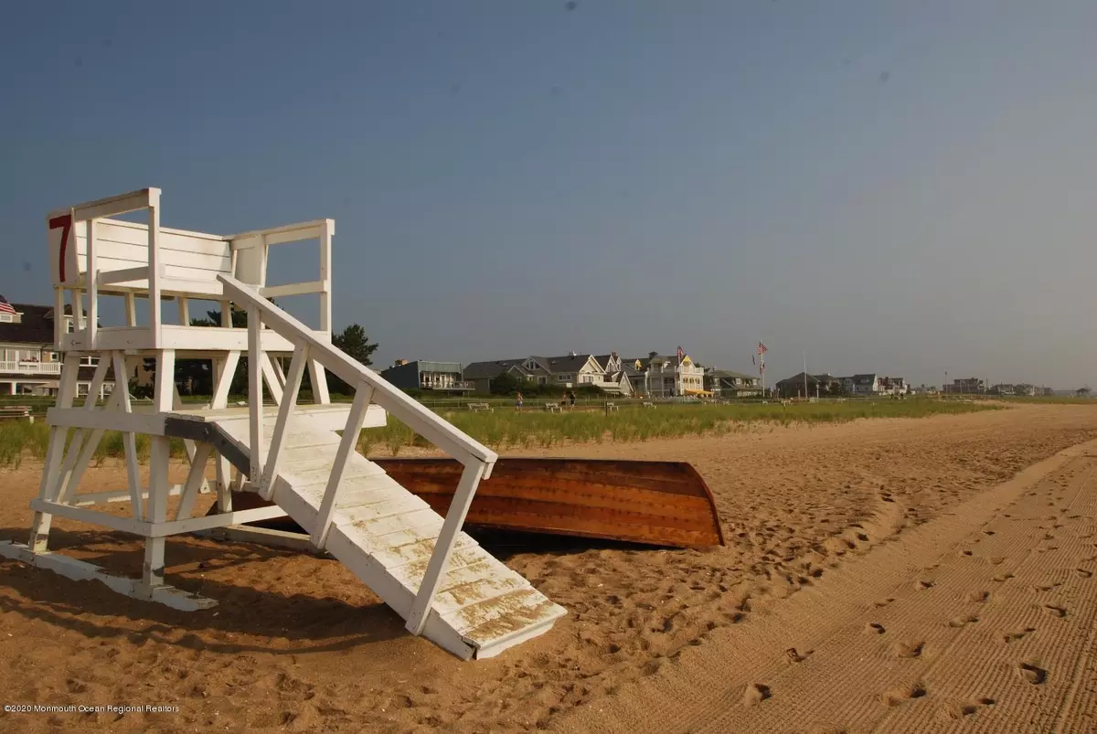 Sea Girt, NJ 08750,608 Brooklyn Boulevard
