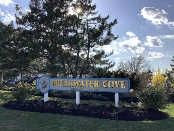 100 Seaview Avenue #3-4A, Monmouth Beach, NJ 07750