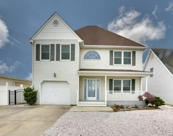 30 Amherst Drive, Bayville, NJ 08721