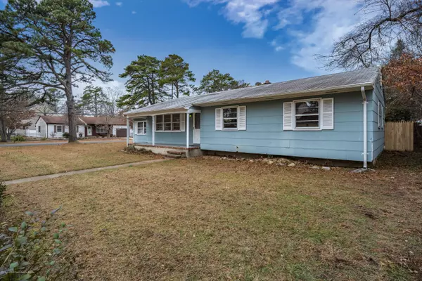 Forked River, NJ 08731,1418 Earie Way