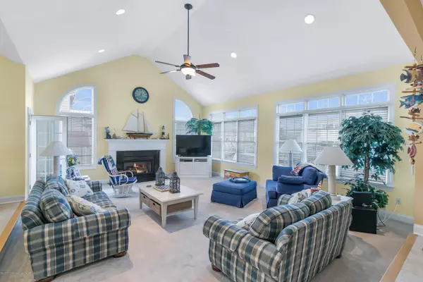 Mantoloking, NJ 08738,202 Pointe Drive