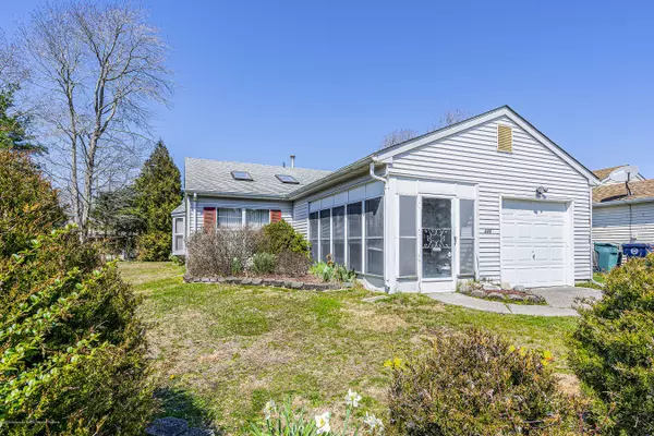 Little Egg Harbor, NJ 08087,222 Lantern Place