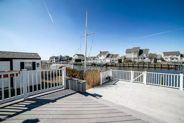 Lanoka Harbor, NJ 08734,1319 Laurel Boulevard