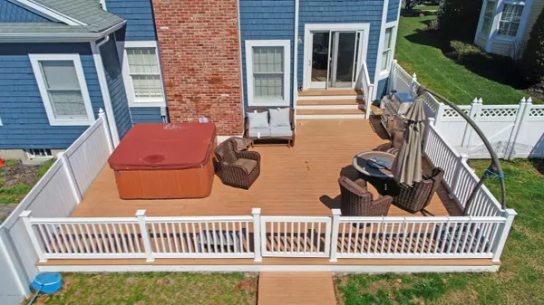 Spring Lake, NJ 07762,215 Monmouth Avenue