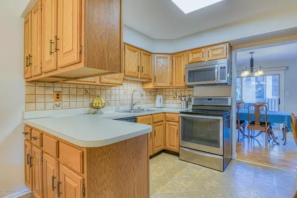 North Brunswick, NJ 08902,175 Nathan Drive