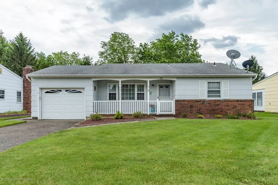 79 Northumberland Drive, Toms River, NJ 08757