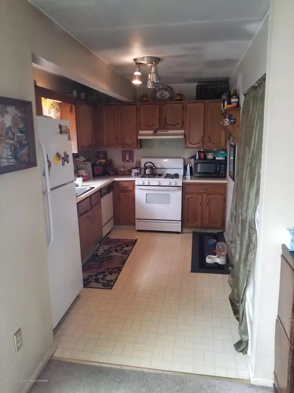 Toms River, NJ 08753,533 Tinsmith Court