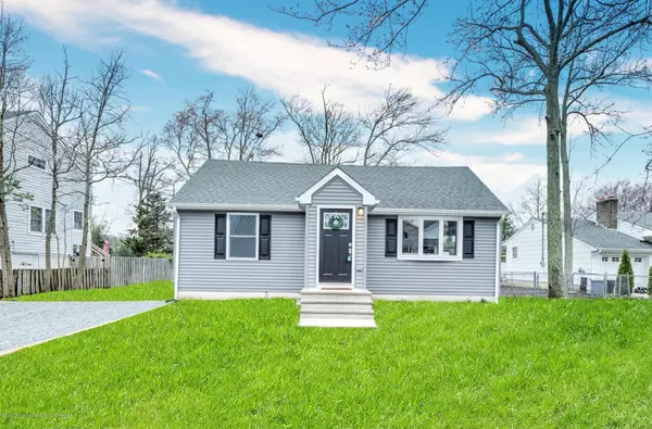 431 E Long Branch Avenue, Ocean Gate, NJ 08740