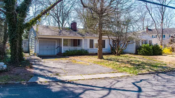 Fair Haven, NJ 07704,44 Linden Drive