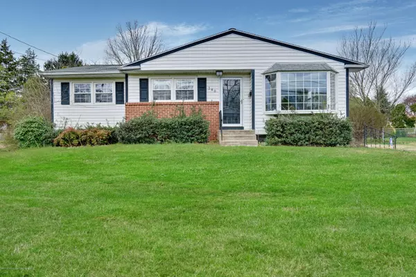 380 Wedgewood Drive, Blackwood, NJ 08012