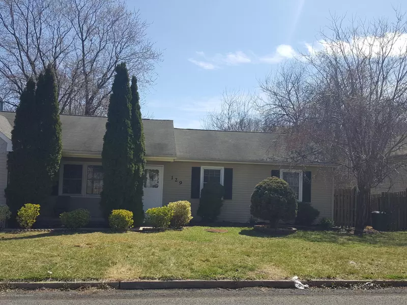 129 County Road, Cliffwood, NJ 07721