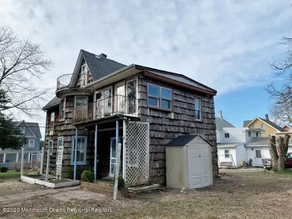 Tuckerton, NJ 08087,367 S Green Street