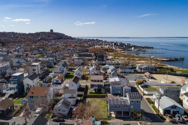 Highlands, NJ 07732,28 E North Street