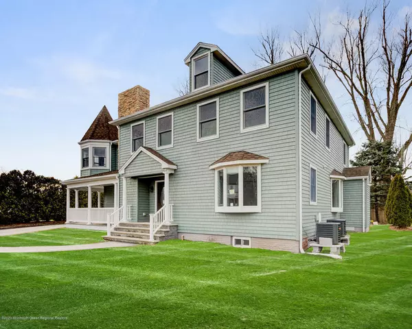 84 Navesink Avenue, Rumson, NJ 07760