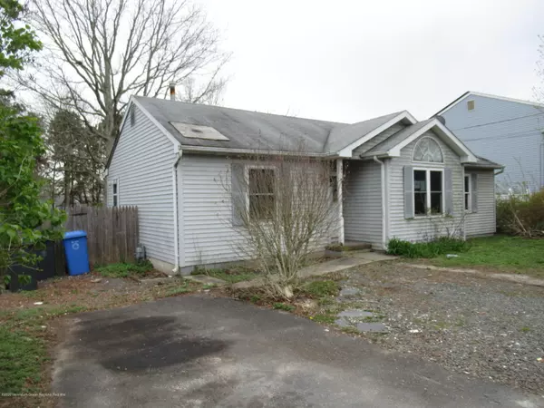 Manahawkin, NJ 08050,153 Dolphin Road