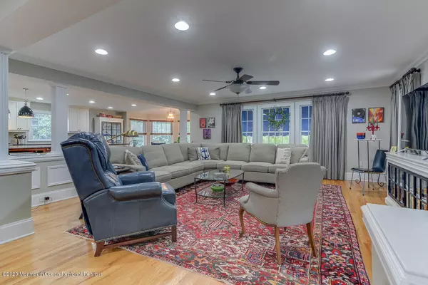 Brielle, NJ 08730,925 Teaberry Lane