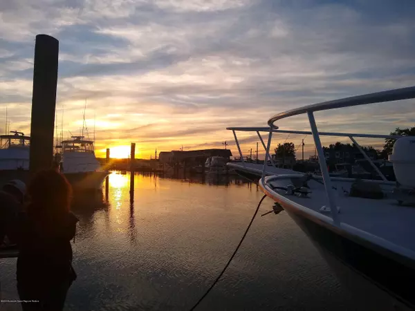 Neptune Township, NJ 07753,117 Spinnaker Way