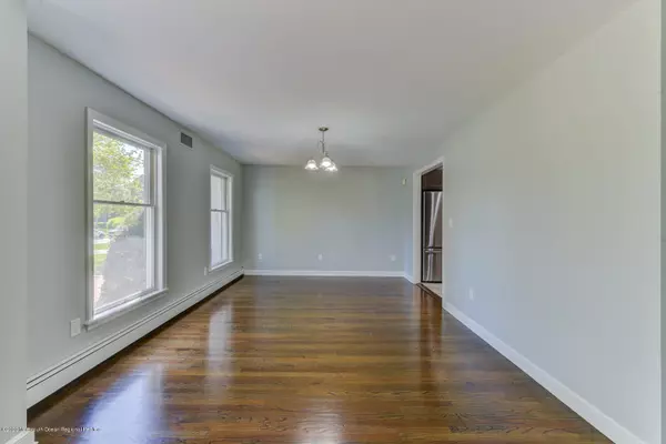 Princeton, NJ 08540,21 Foxcroft Drive