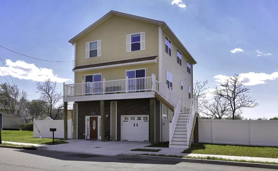 219 Union Avenue, Union Beach, NJ 07735