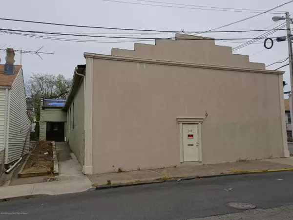 Paterson, NJ 07502,246 Paterson Avenue