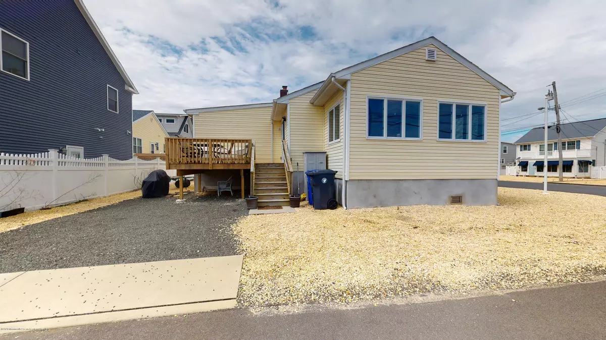 Ortley Beach, NJ 08751,203 1st Avenue