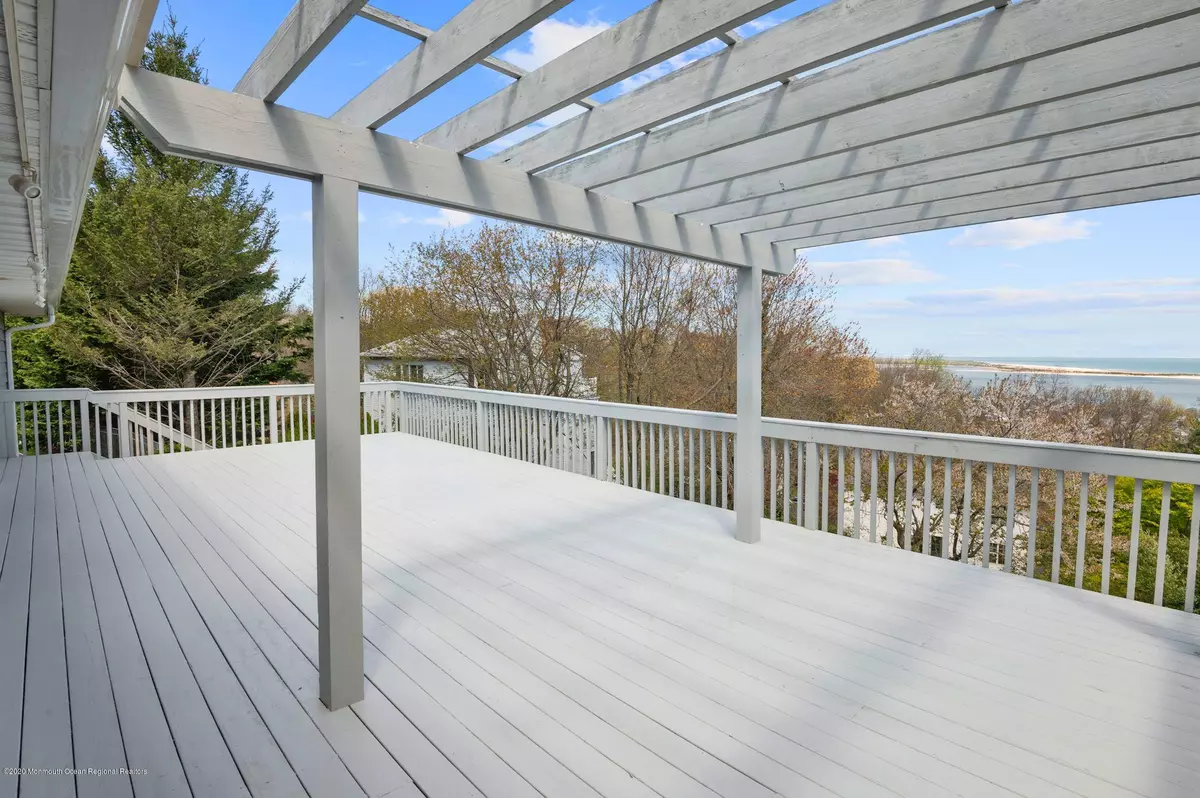 Highlands, NJ 07732,10 Mountain Street