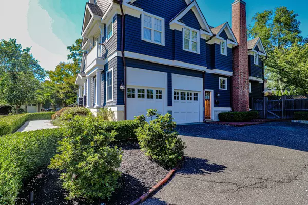 Little Silver, NJ 07739,60 Rustic Terrace