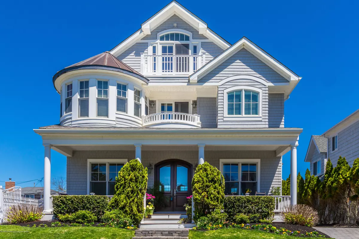 Sea Girt, NJ 08750,7 Beacon Boulevard