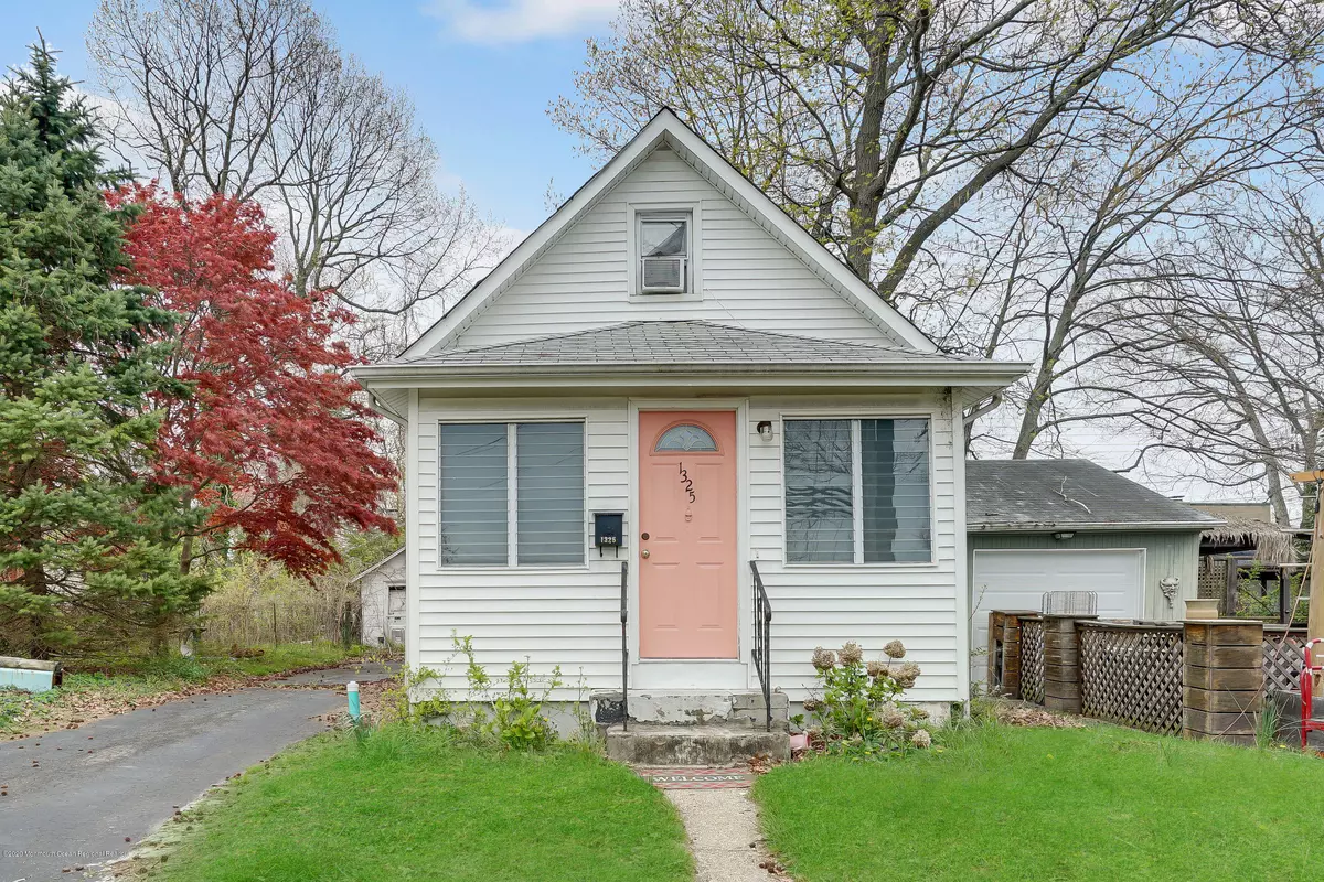 Ocean Twp, NJ 07712,1325 Vina Avenue