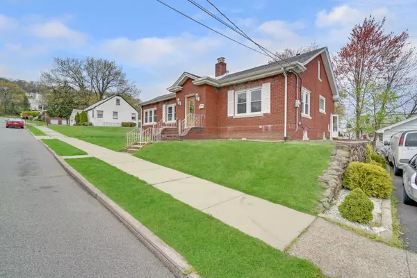 Paterson, NJ 07502,260 Arlington Avenue